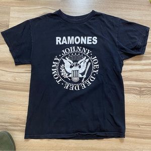 Vintage Ramones punk band shirt black S small